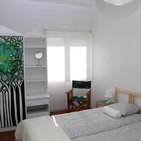 Peniche Housing | Tree The Company Apartment Room photo